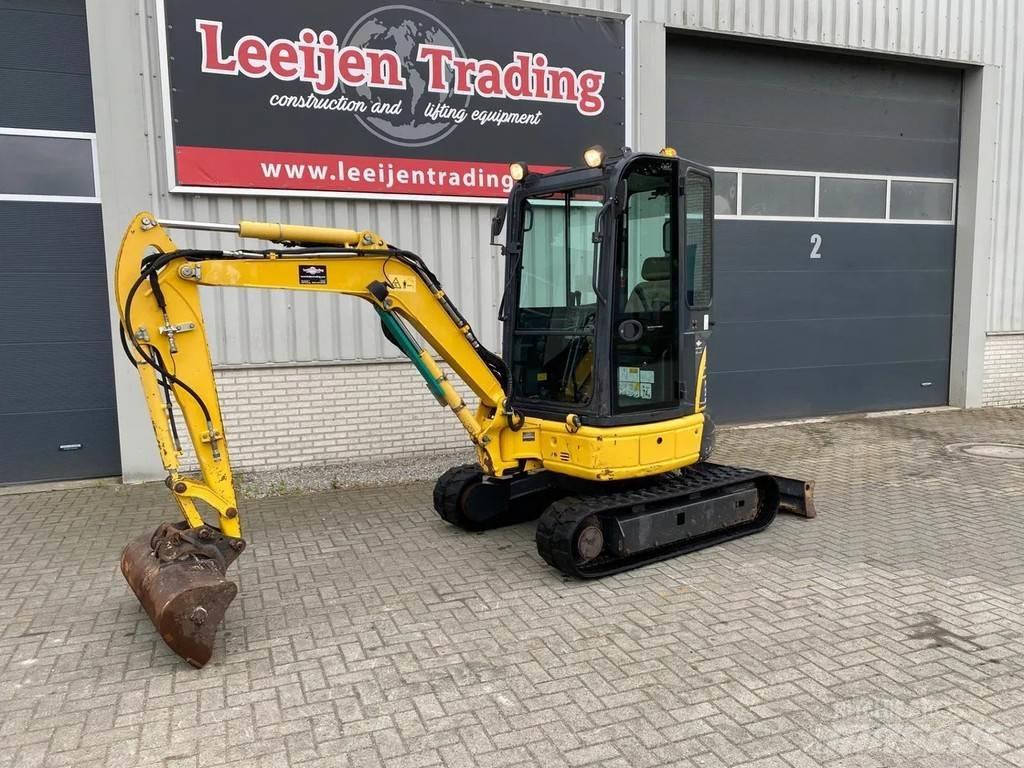 Komatsu PC26MR-3 Mini bageri <7t