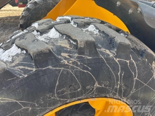 JCB 407 Utovarivači na kotačima