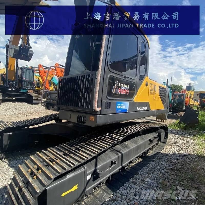 Volvo EC 240 Bageri gusjeničari