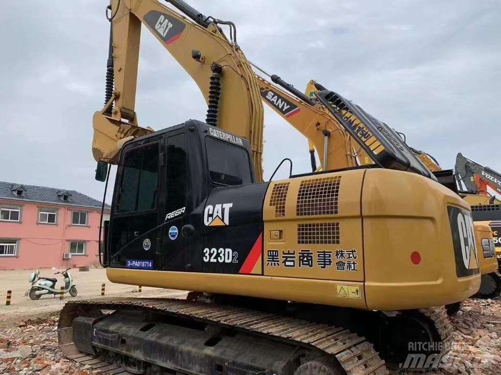 CAT 323 D L Bageri gusjeničari
