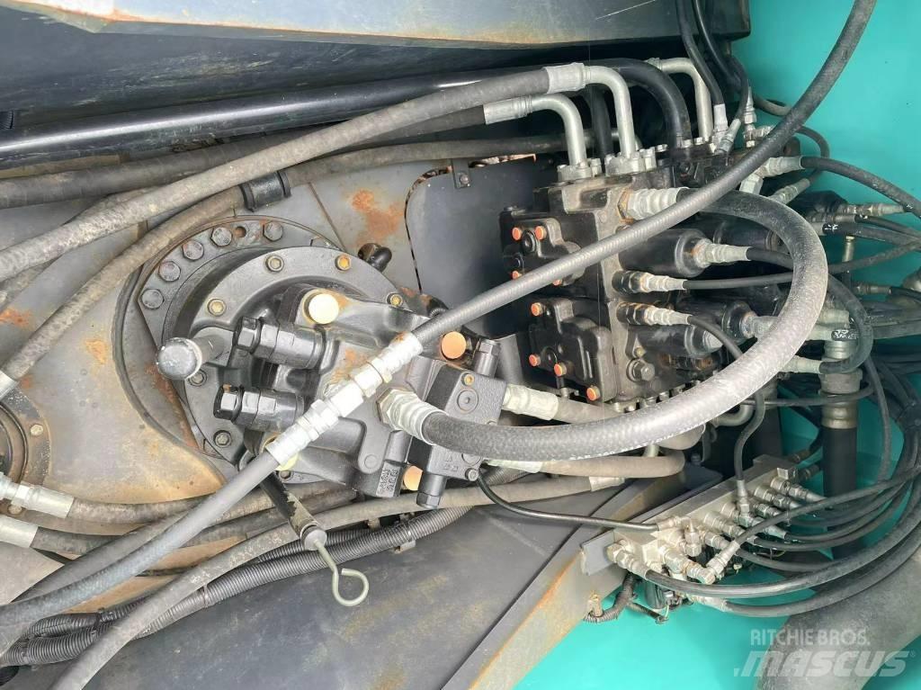 Kobelco 200 Bageri gusjeničari