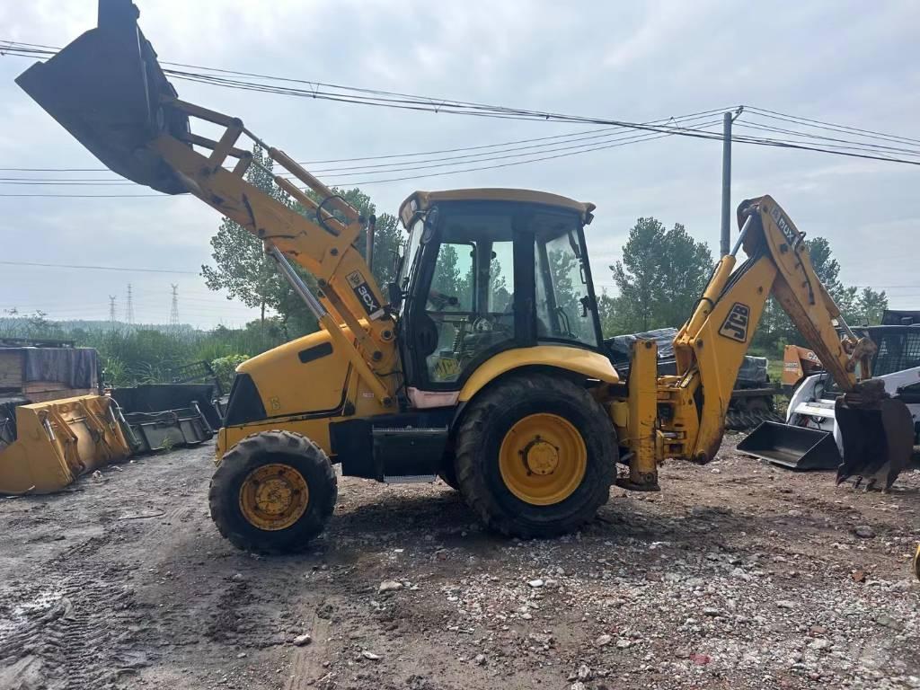 JCB 3CX Utovarni rovokopači