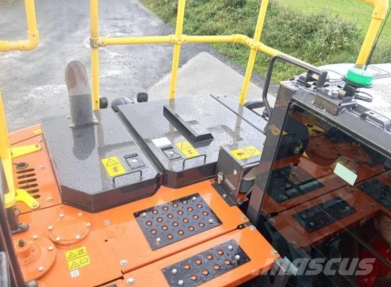 Hitachi ZX 130LCN Bageri gusjeničari
