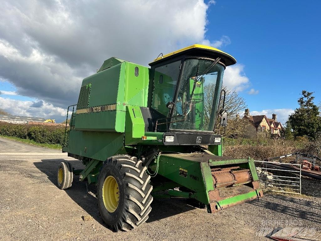 John Deere 1075 Kombajni