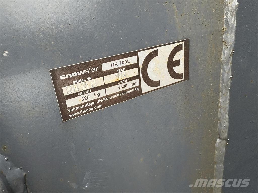 Snowstar HK700L Posipači soli i pijeska