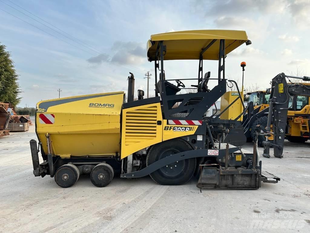 Bomag BF 300 P Asfaltni finišeri