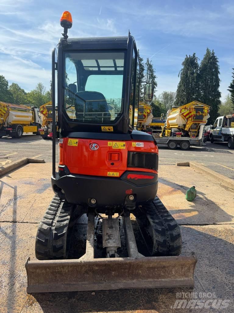 Kubota U 27-4 Mini bageri <7t