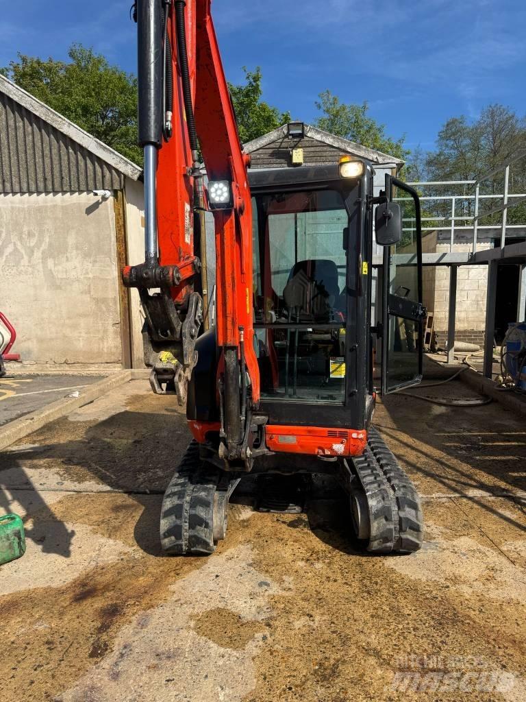 Kubota U 27-4 Mini bageri <7t