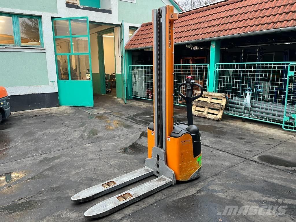 Still EGV12    V-4251 Samopogonski ručni viličari