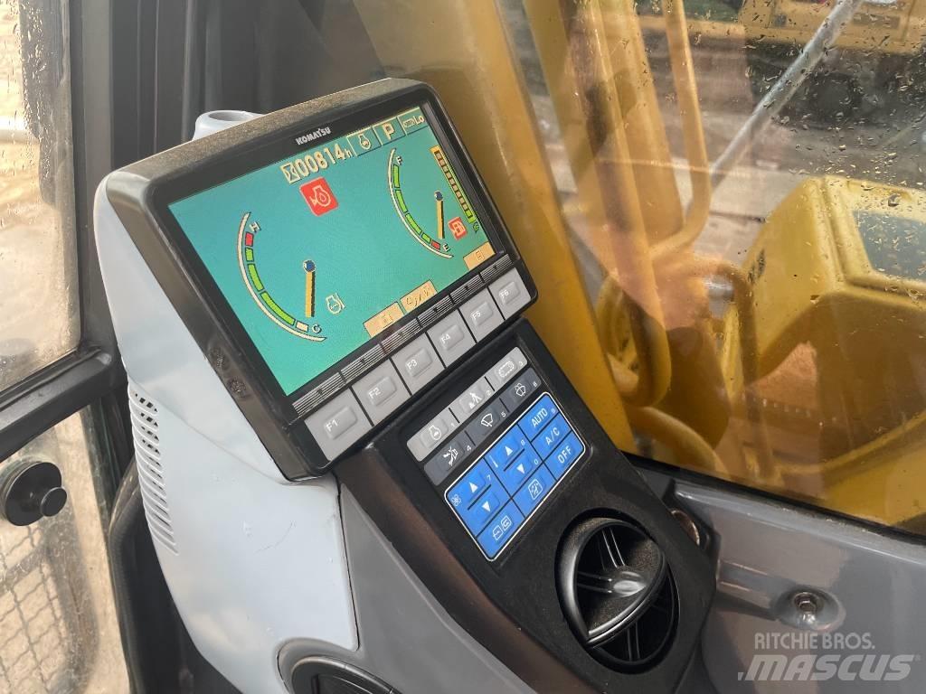 Komatsu PC 240 LC-8 Bageri gusjeničari