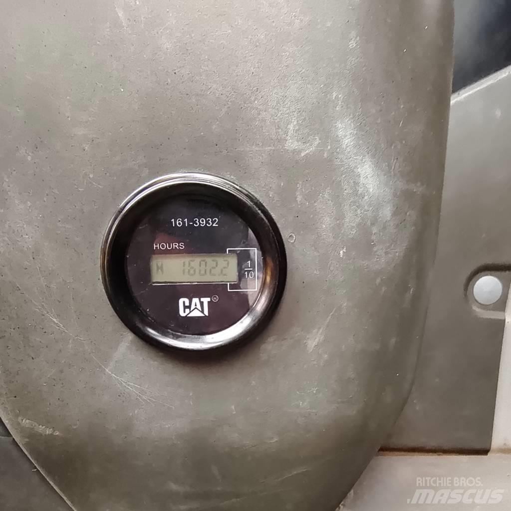 CAT 320 D Bageri gusjeničari