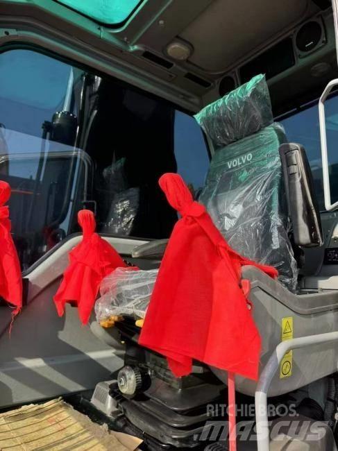 Volvo EC 240 Bageri gusjeničari