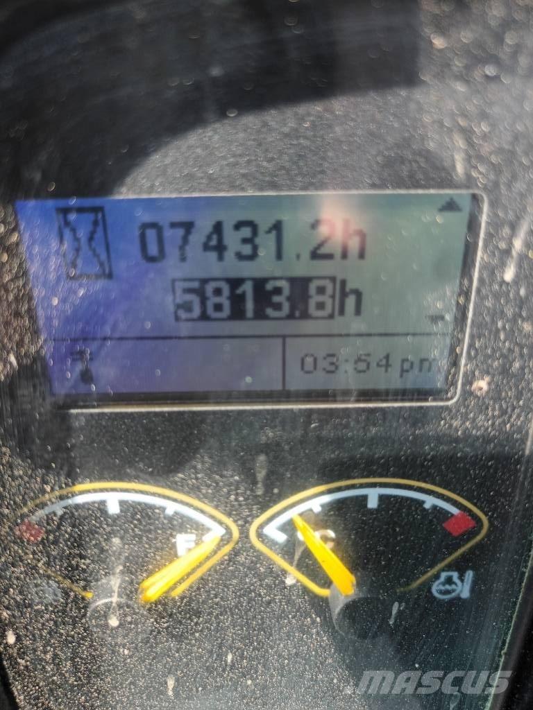 Volvo ECR 88 PLUS Midi bageri 7t – 12t