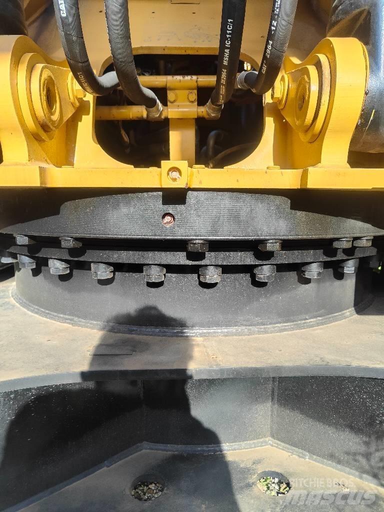 CAT 330 D Bageri gusjeničari