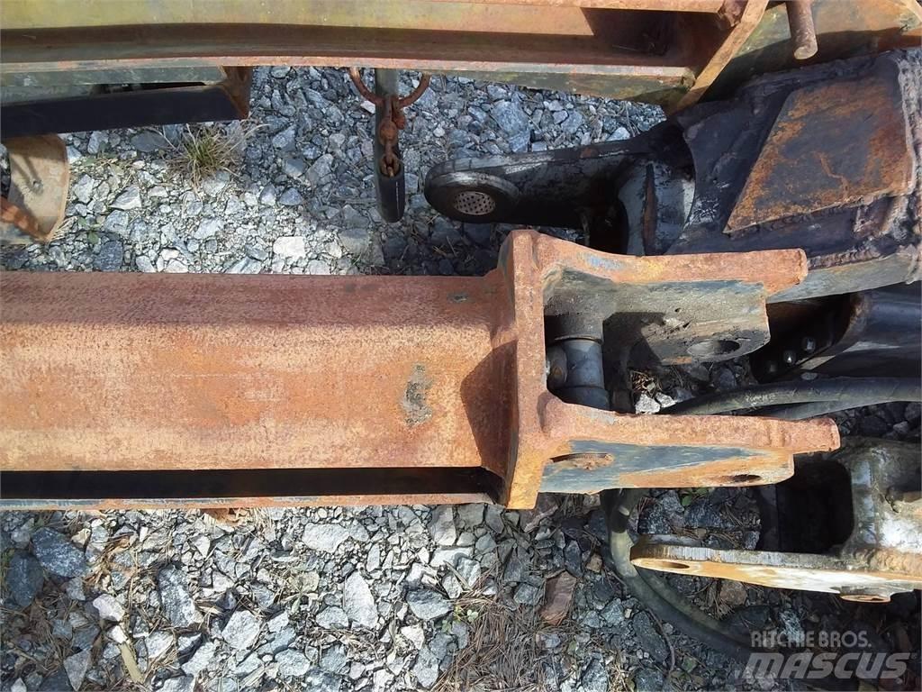 CAT 2200 Harvester šumarske dizalice