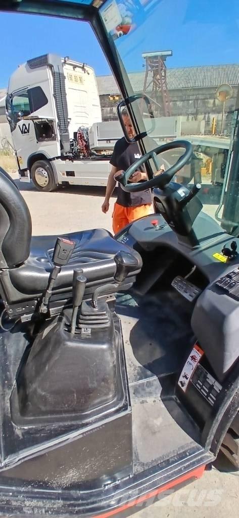 Manitou MSI 30 D Dizelski viličari