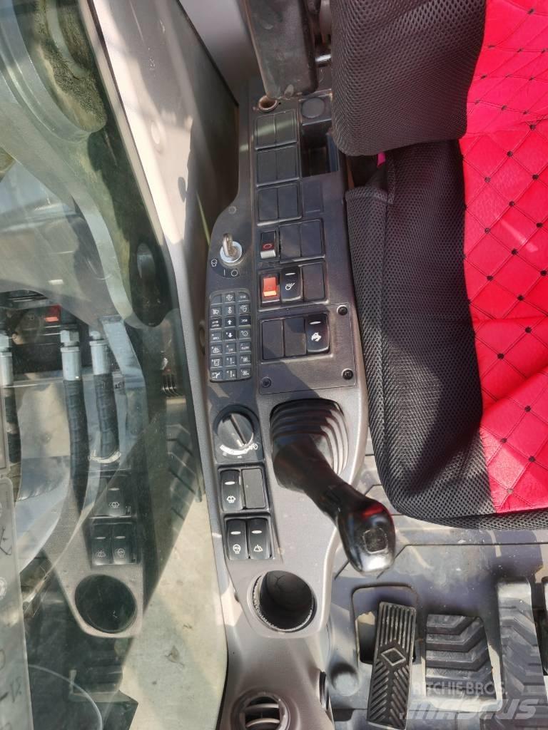 Volvo ec220 Bageri gusjeničari