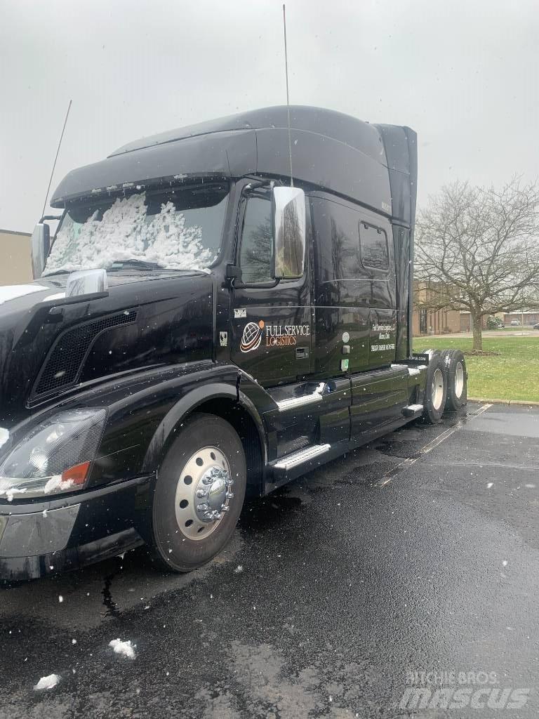 Volvo VNL730 Traktorske jedinice