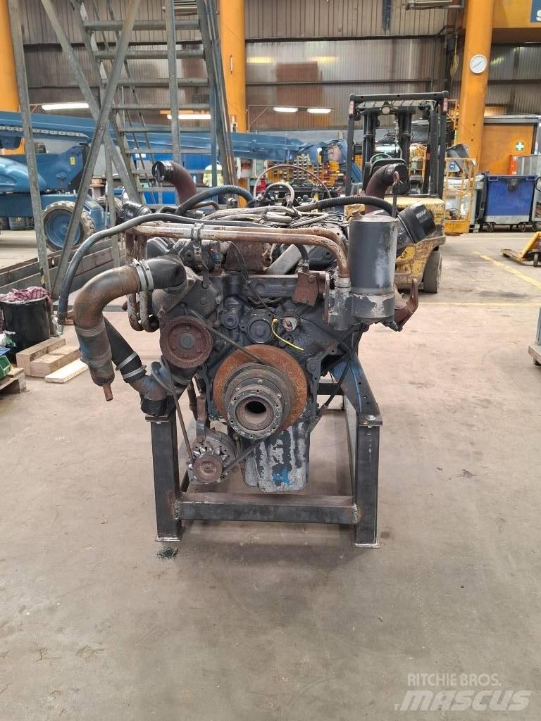 Mercedes-Benz OM424 Motori
