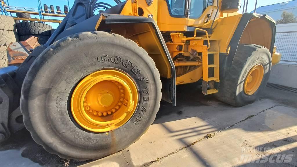 Volvo L 180 F Utovarivači na kotačima