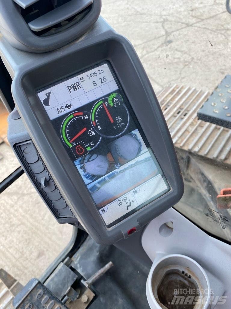 Hitachi ZX130 LCN-6 Bageri gusjeničari