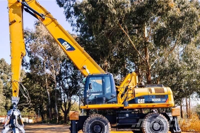 CAT M325 Mini bageri <7t