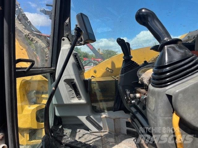 CAT 308 D CR Midi bageri 7t – 12t