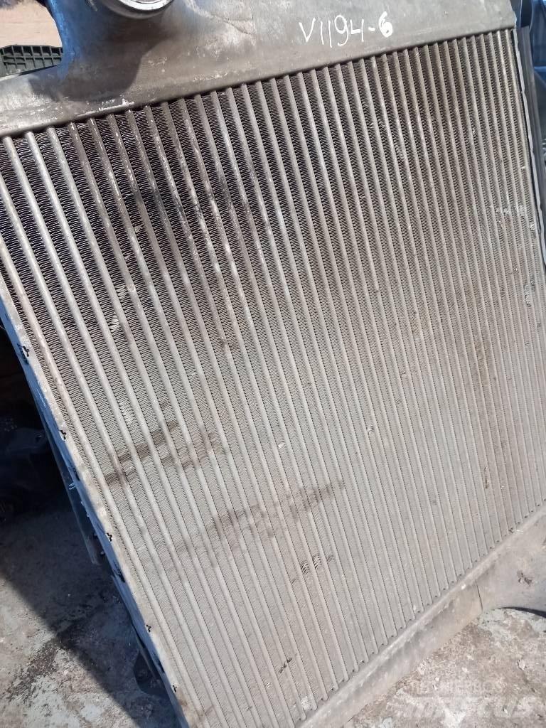 Volvo FH 12  20566842 Radijatori