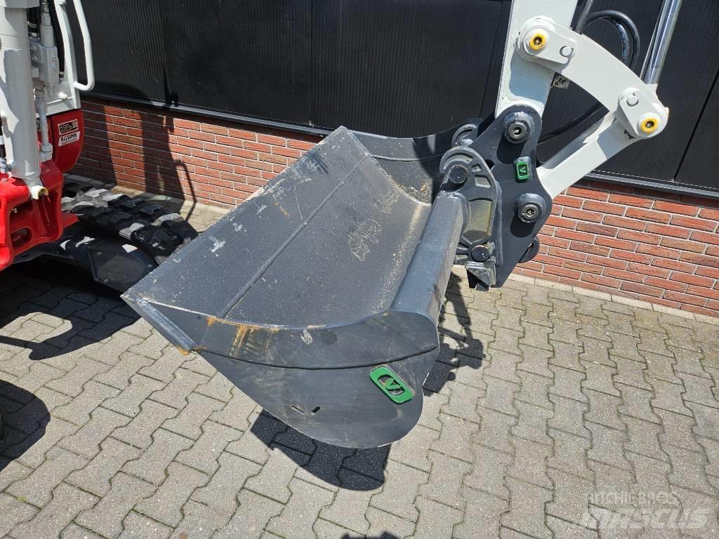 Takeuchi TB230 Mini bageri <7t
