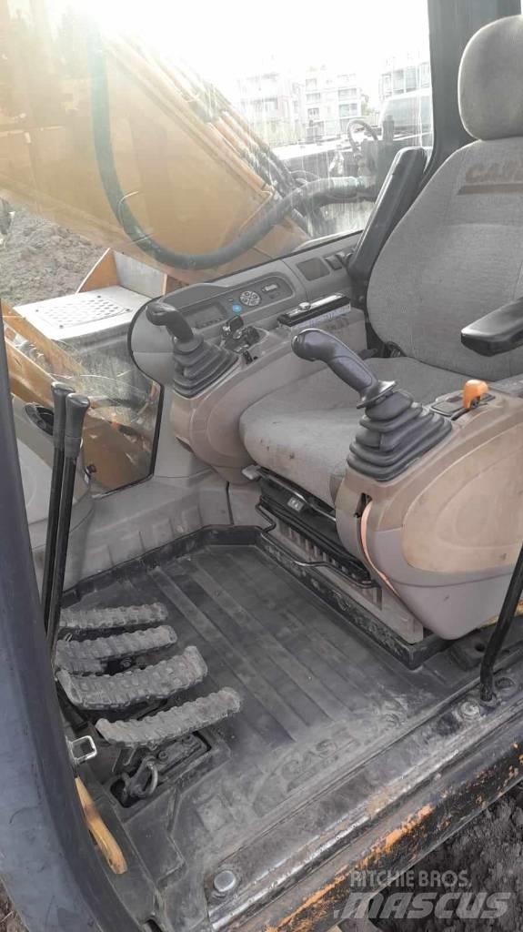 CASE CX 210 B Bageri gusjeničari