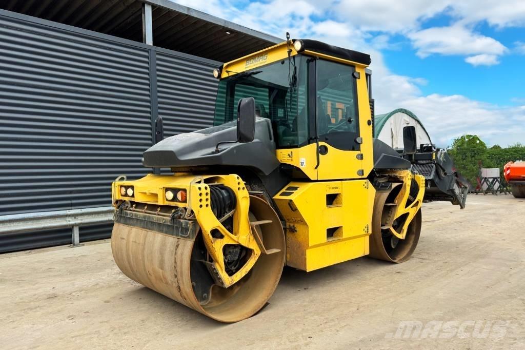 Bomag BW 174 AP-4V Valjci sa dvojnim bubnjem