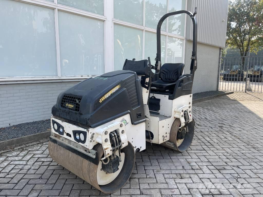 Bomag BW 100 AD M-5 Valjci sa dvojnim bubnjem