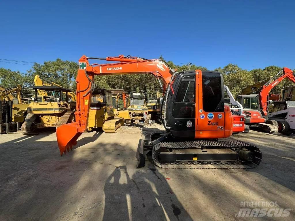 Hitachi ZX 75 Mini bageri <7t