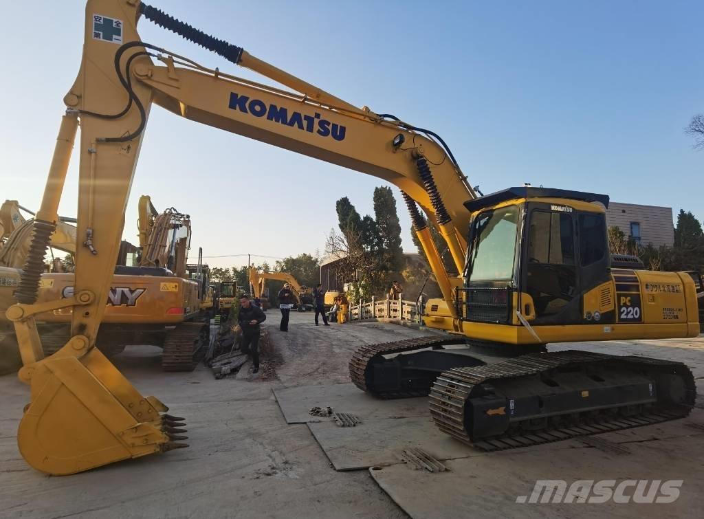 Komatsu PC 220-7 Bageri gusjeničari