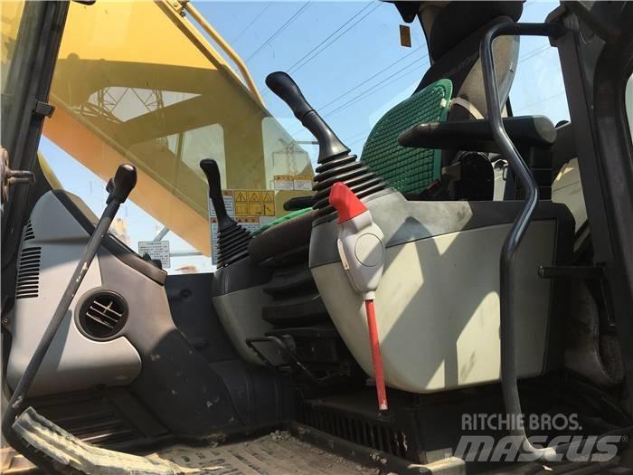 Komatsu PC 200-8 Bageri gusjeničari