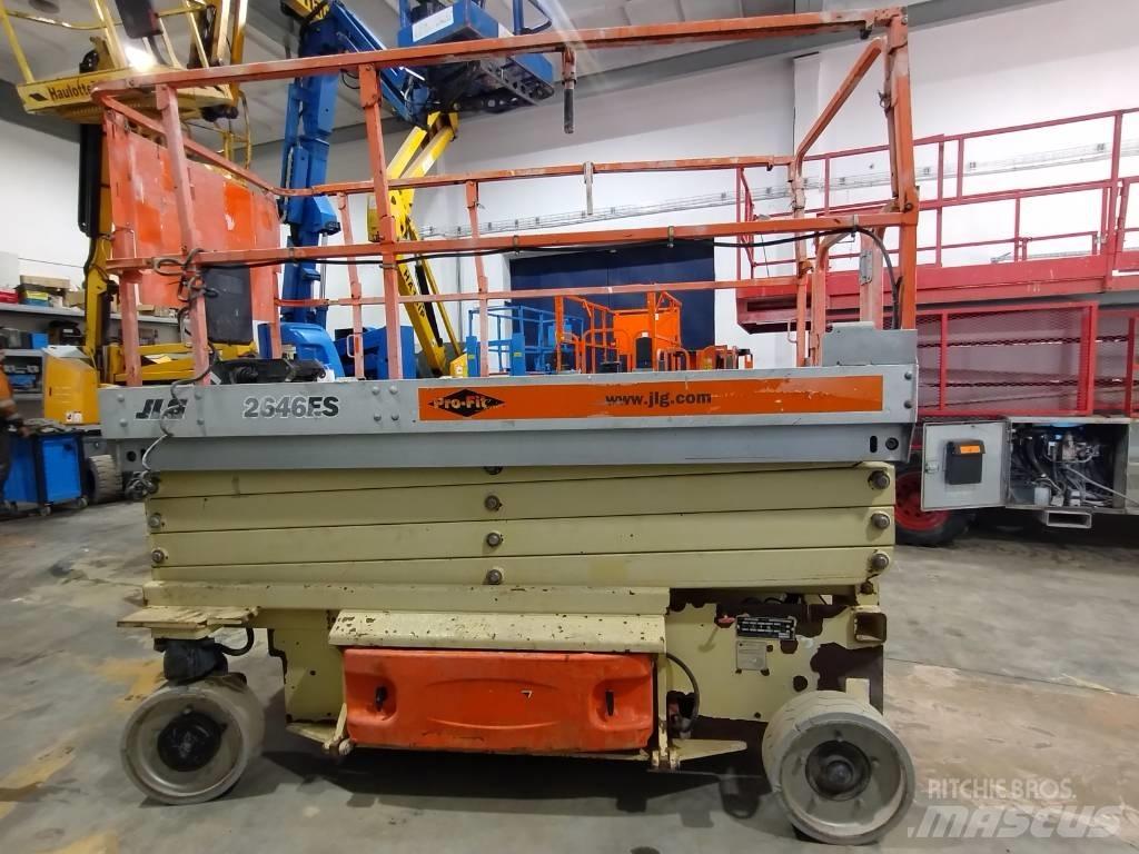 JLG 2646 ES Škaraste platforme