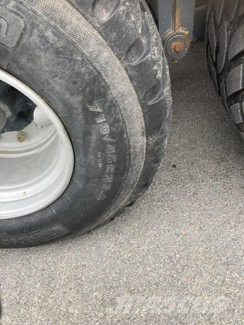 Junkkari J 18 Kiperi prikolice