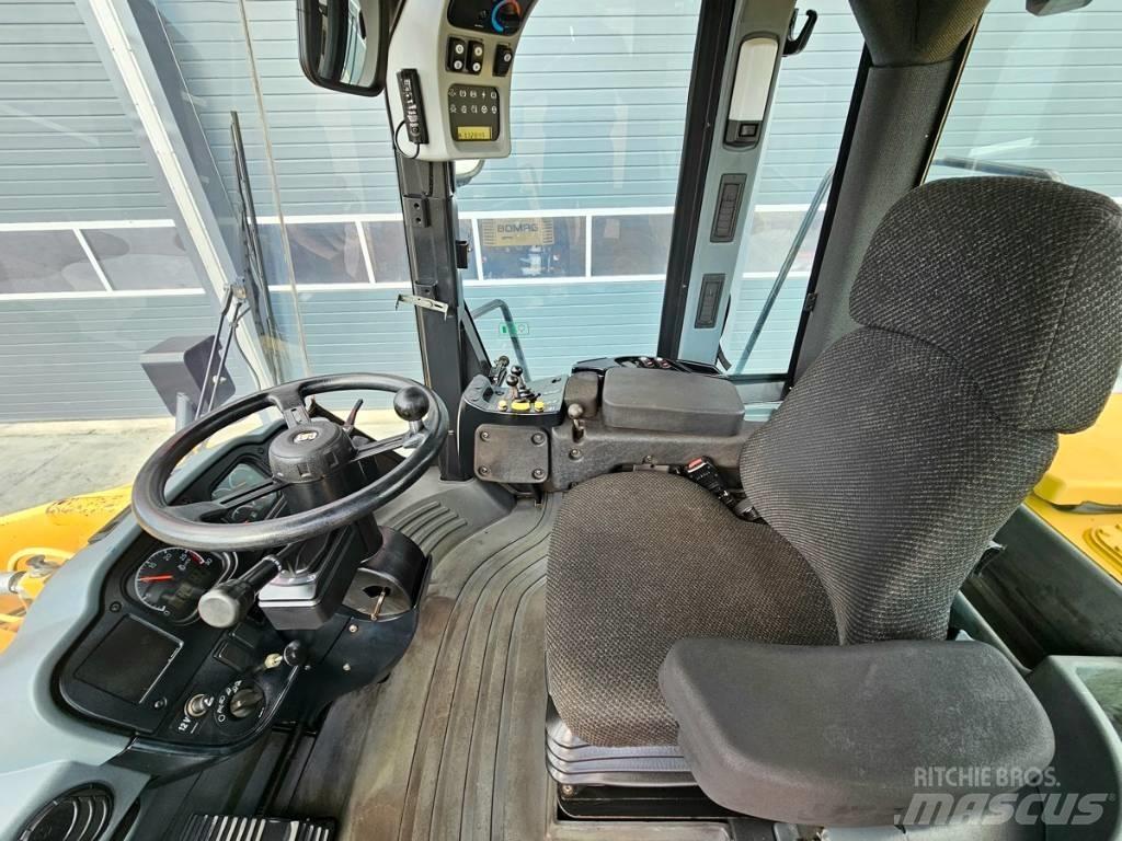 CAT 962 H Utovarivači na kotačima