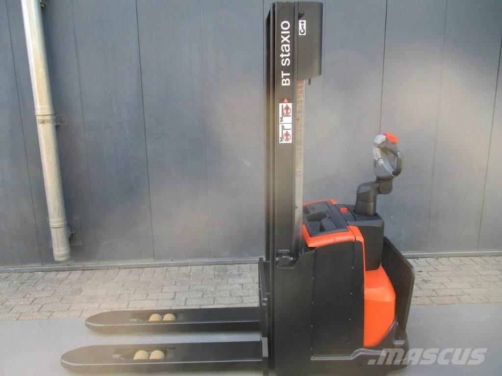 BT SWE 100 Ručni električni viličar