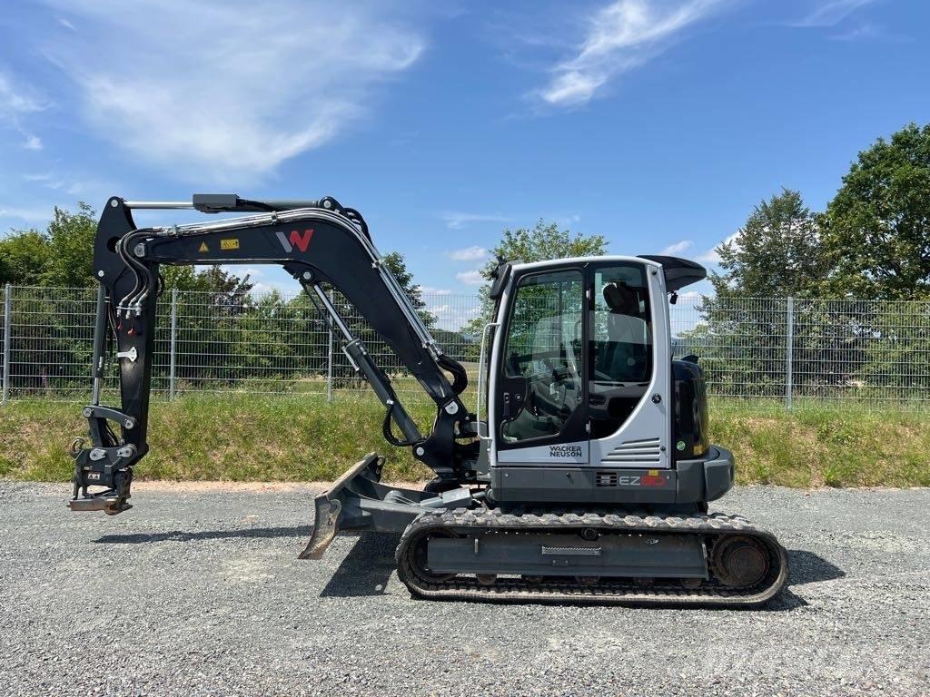 Wacker Neuson EZ80 Bageri gusjeničari