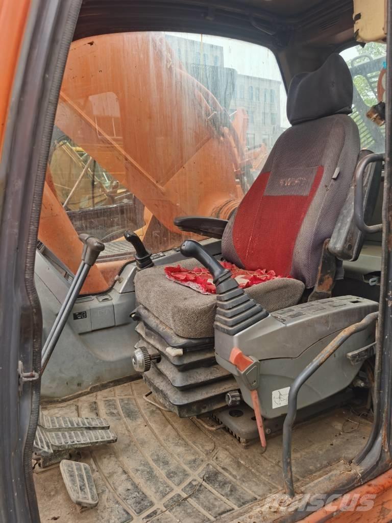Doosan DX300LC-9C Bageri gusjeničari