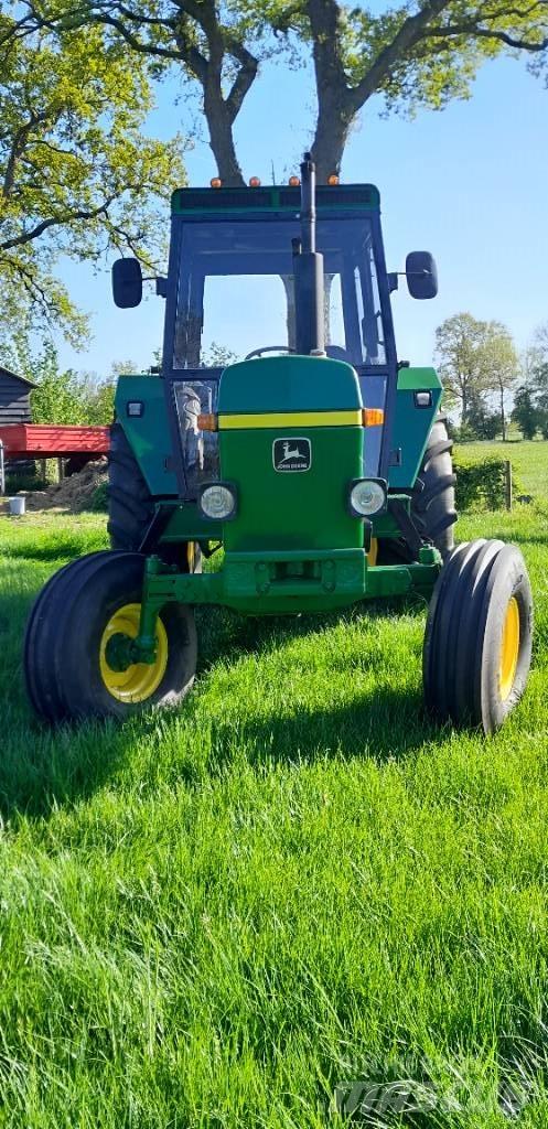 John Deere 3030 Traktori