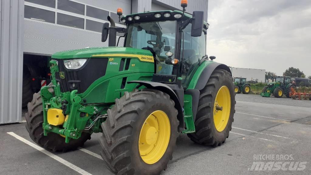 John Deere 6R165 Traktori