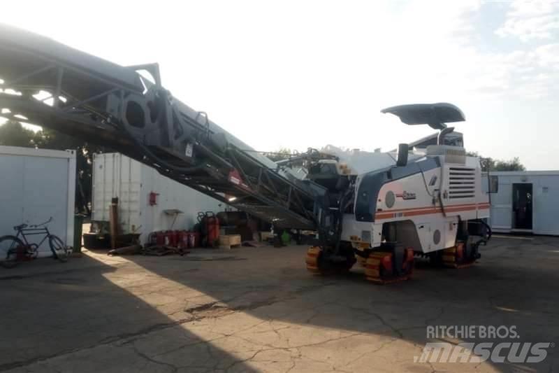 Wirtgen W100F Ostali kamioni