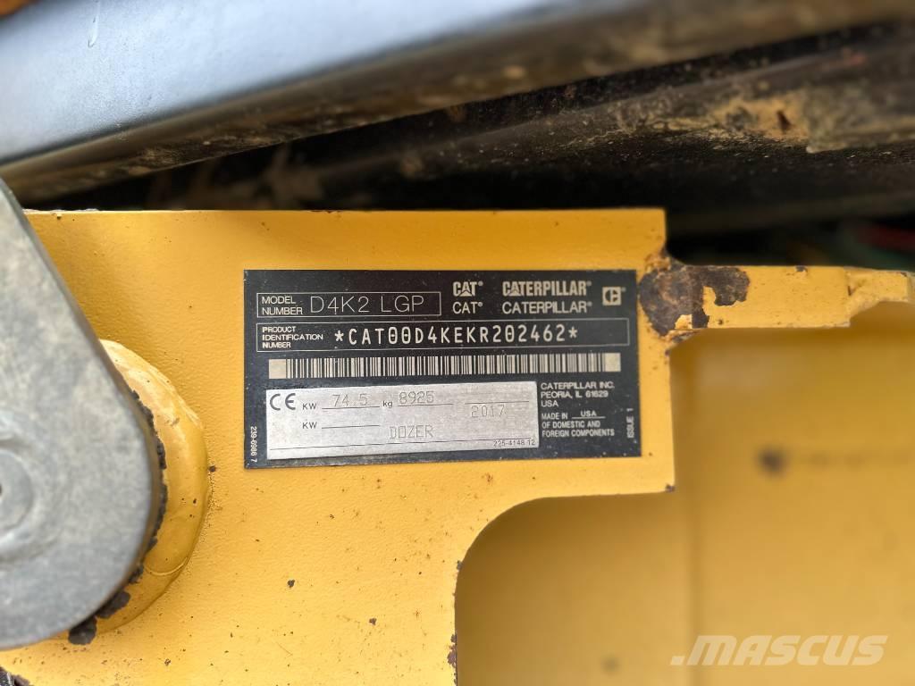 CAT D 4 K 2 LGP Buldožeri gusjeničari