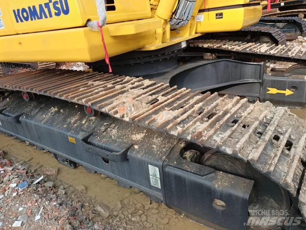 Komatsu PC 200-8 Bageri gusjeničari