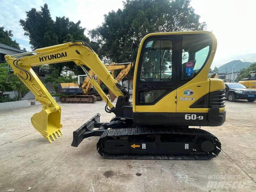 Hyundai R60-9 Bageri gusjeničari