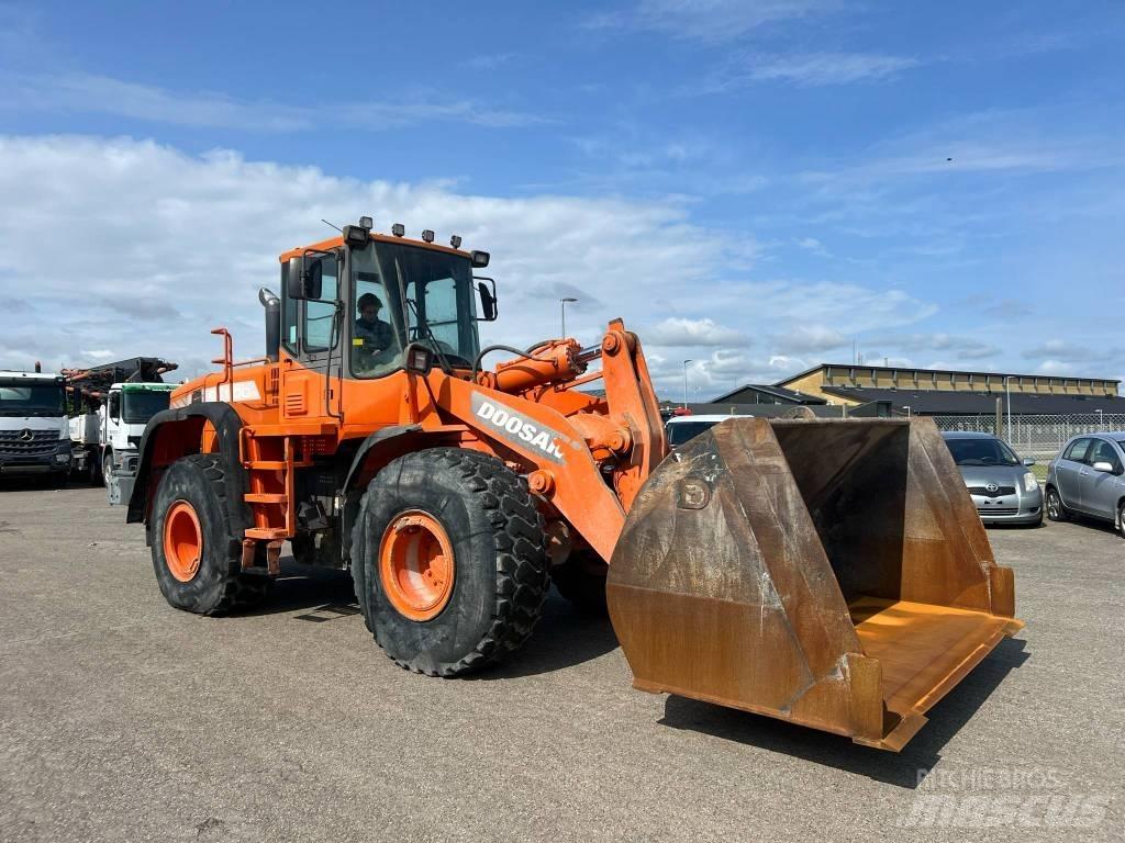 Doosan dl 300 Utovarivači na kotačima