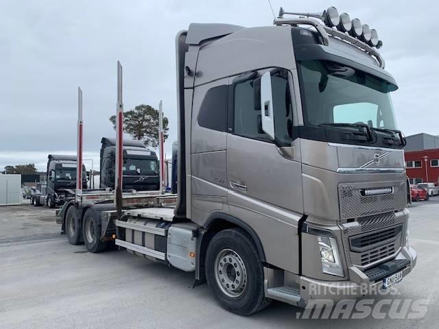 Volvo FH 750 Kamioni za drva