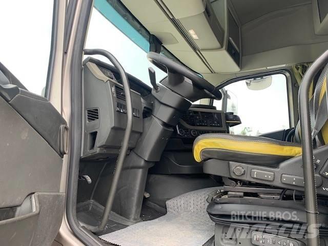Volvo FH 750 Kamioni za drva
